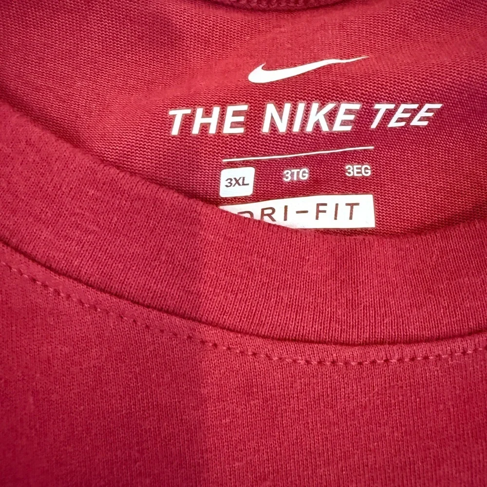 Nike Men’s Red Short Sleeve Performance Tee with Black Swoosh